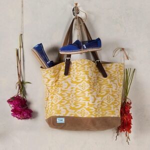 TOMS Large Boho Yellow & White Coastal Ikat Canvas Tote Bag